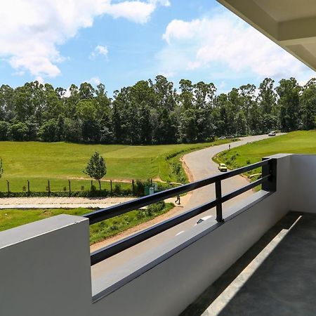 The Golf Retreat, Shillong Ξενοδοχείο Εξωτερικό φωτογραφία